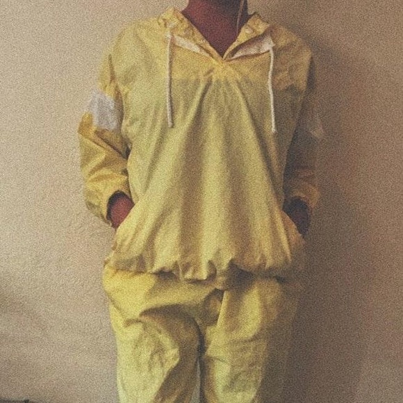 Vintage Two Piece Jogger Set - Picture 2 of 4